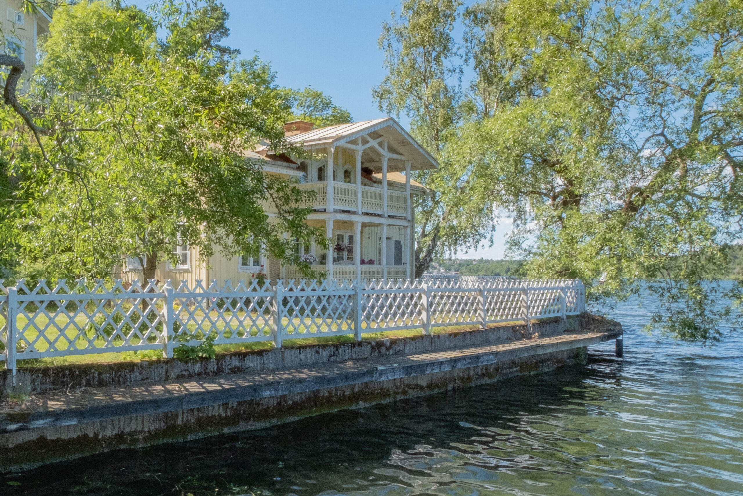 Sjövillan från vattnet